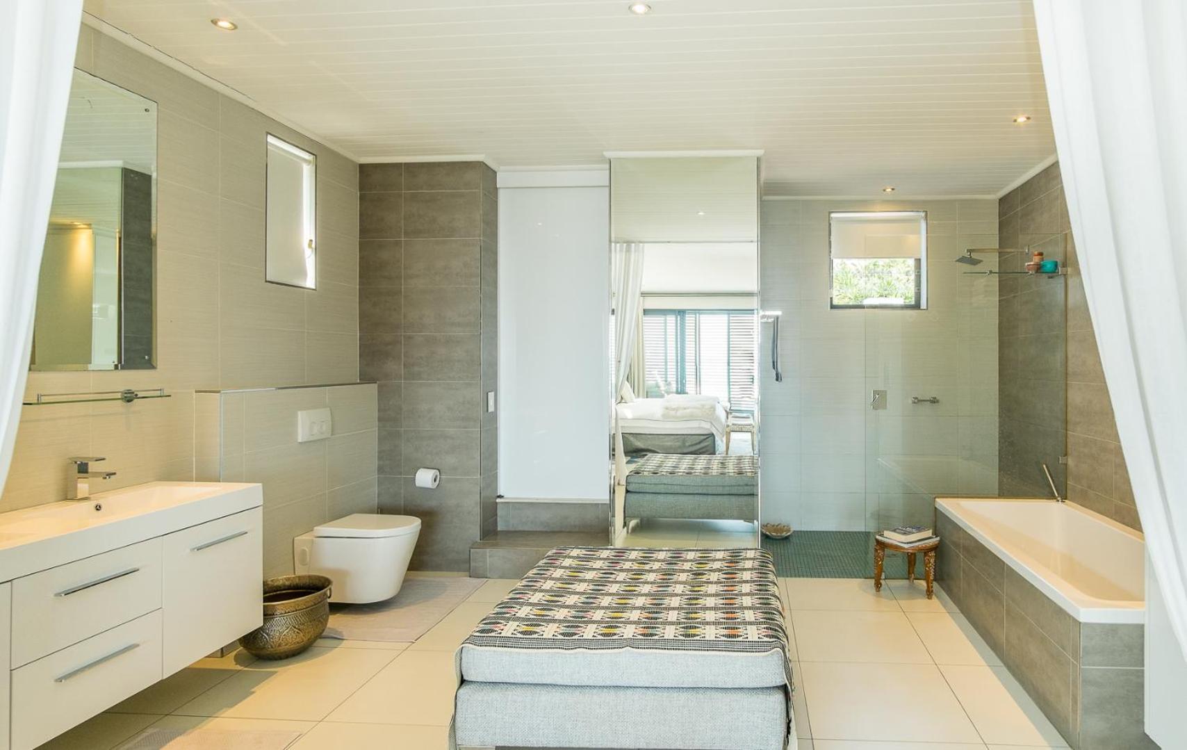 Lookout Camps Bay Holiday home *